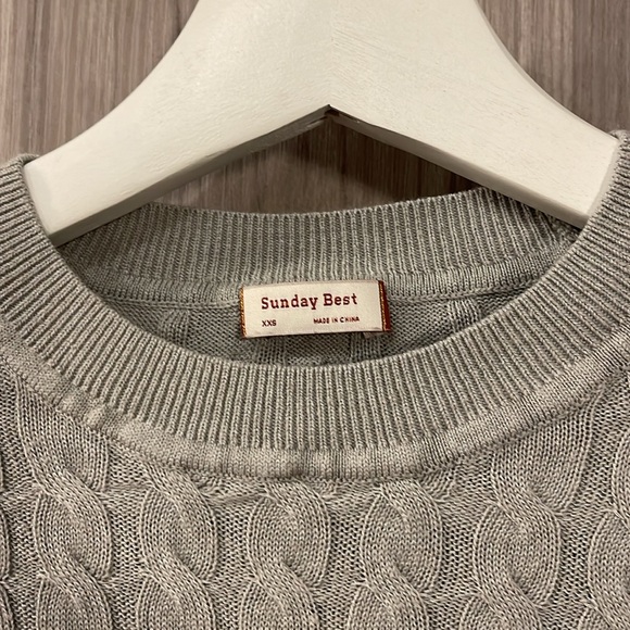 sunday best aritzia grey short sleeve cropped sweater knit SIZE XXS - Picture 2 of 5